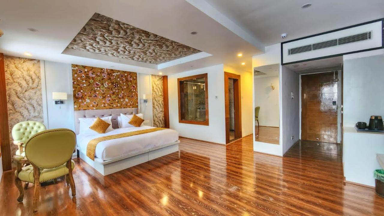 Hotel The Walnut Creek Pahalgām Exterior foto